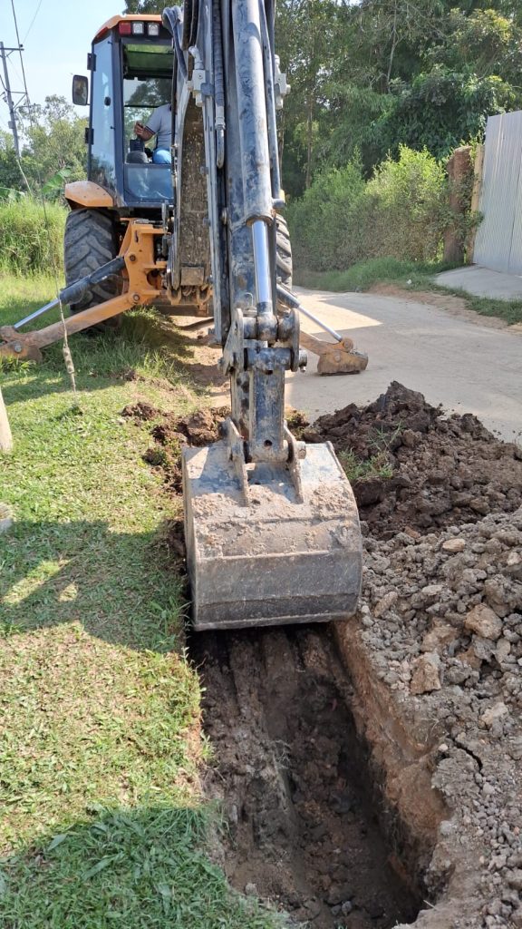 Empitalito mejora el suministro de agua potable en el barrio La Isla, beneficiando a más de 32 familias