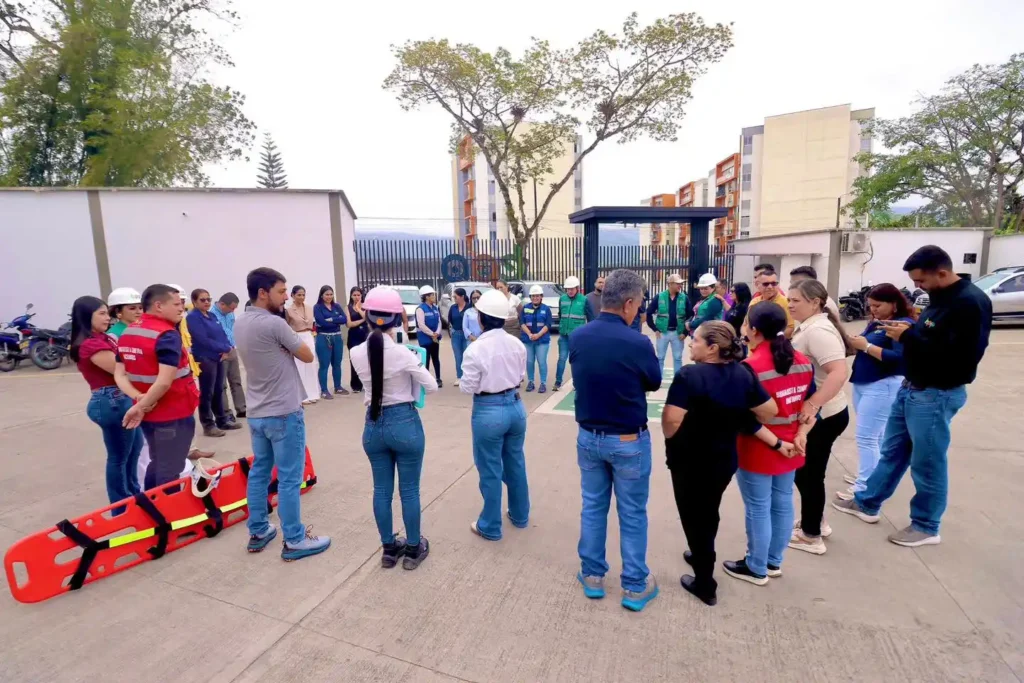 ¡La prevención y la preparación son compromiso de todos!