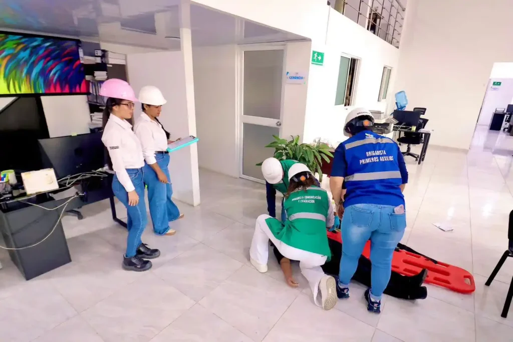 ¡La prevención y la preparación son compromiso de todos!